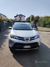 Toyota Rav 4 2.2 Diesel  150 CV + gancio traino