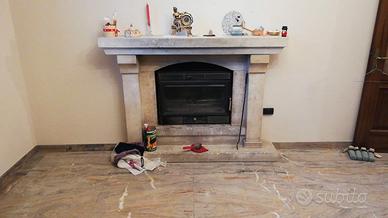 rivestimento per camino in pietra