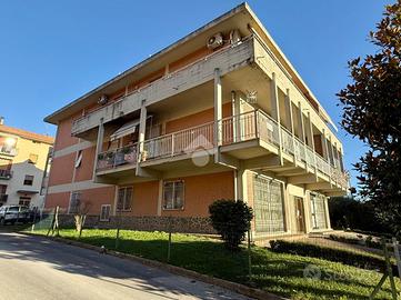 4 LOCALI A CITTÀ DI CASTELLO