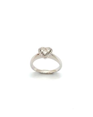 Anello oro bianco cuore di diamanti