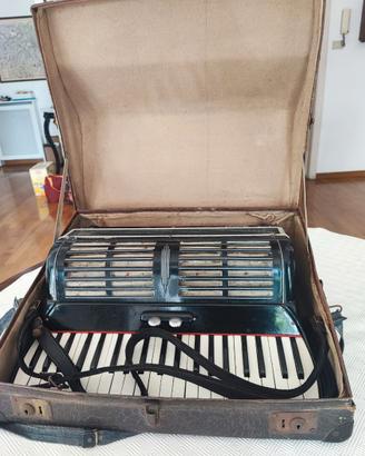 Fisarmonica Beccacece anni 1940