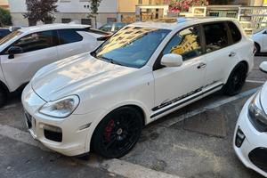 Porsche Cayenne 4.8 Turbo 500 Cv 2010