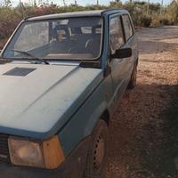 Auto fiat panda 750