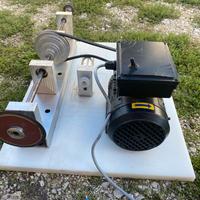 attrezzatura per montaggio  canne da  pesca 