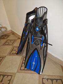 Pinne Aqua Lung Slingshot regolabili (blu/nero)