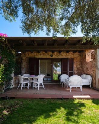 Elegante villetta con giardino nel cuore di Puntal