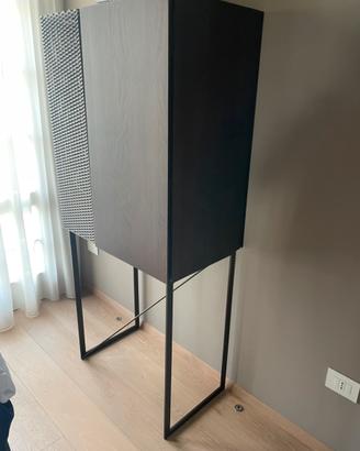 Credenza per calici e bicchieri