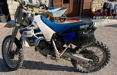 Moto Cross 125 YZ del 1993 2T