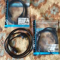 Tre cavi di alimentazione nuovi