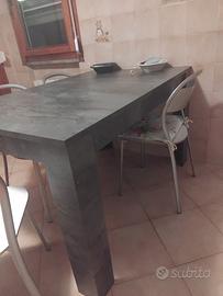 tavolo da cucina piu sedie con cameretta a ponte