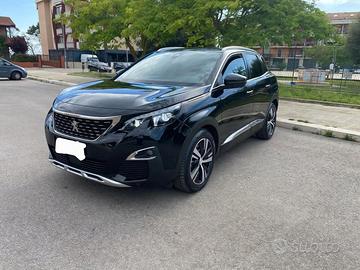Peugeot hybrid4 