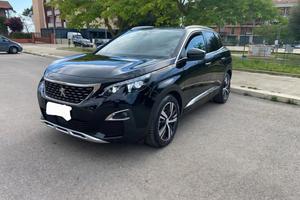 Peugeot hybrid4 