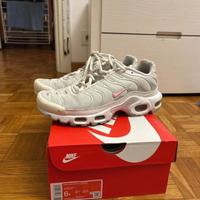 TN  squalo bianche rosa