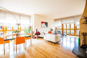 Appartamento di 215 m² con 5 locali a Paderno Dugn