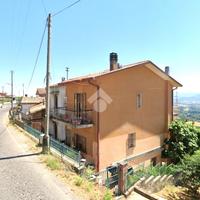 CASA SEMINDIPENDENTE A PALIANO