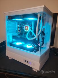 PC gaming con dissipatore a Liquido