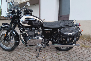 TRIUMPH bonneville t100