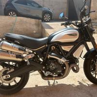 Ducati scrambler 1100 dark pro