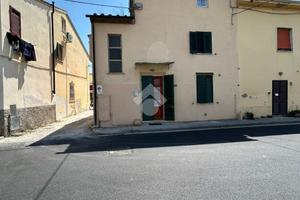 CASA INDIPENDENTE A CASCINA