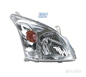 FANALE DESTRO PER TOYOTA LAND CRUISER FJ120 03-08