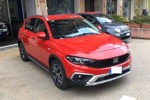 Fiat Tipo 1.5 Hybrid DCT 5 porte City Cross