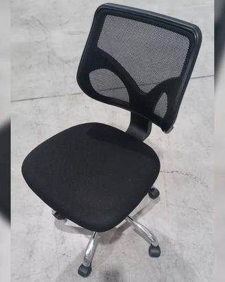 SEDIA GIREVOLE NERA CON SCHIENALE ERGONOMICO