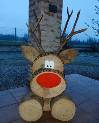 Renna in legno