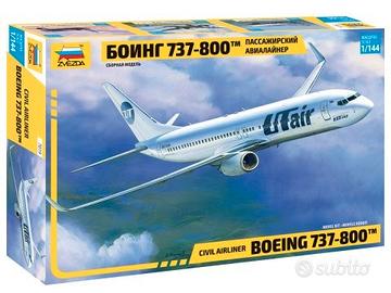 Aereo Kit 'Zvezda - Boeing 737- 800 "UTair