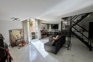 Via Egiziaca - Appartamento di 90mq su due livelli