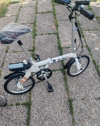 bicicletta elettrica pieghevole 