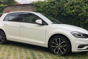 Volkswagen Golf 7.5 TDI 116cv SOUND