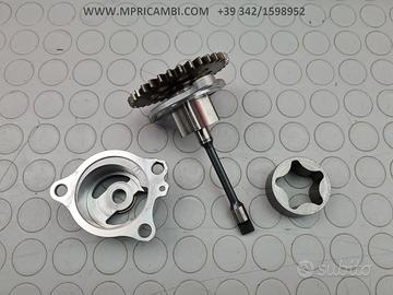 POMPA OLIO SUZUKI GSXR 1000 2006 2005 GSX R