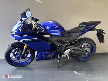 Yamaha YZF R3 ABS