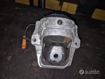 Supporto Motore Per Audi A4 B8 - A5 8T - Q5 8R