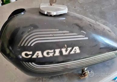 serbatoio vintage cagiva con chiave di chiusura