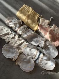 Calzini e guantini per neonati