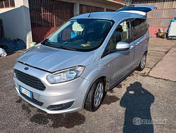Ford courir