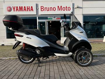 Piaggio MP3 300 ABS