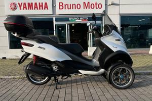 Piaggio MP3 300 ABS