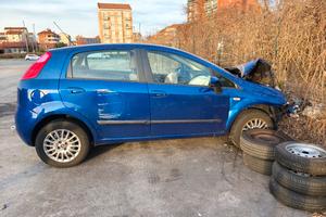 Fiat Grande Punto Incidentata 