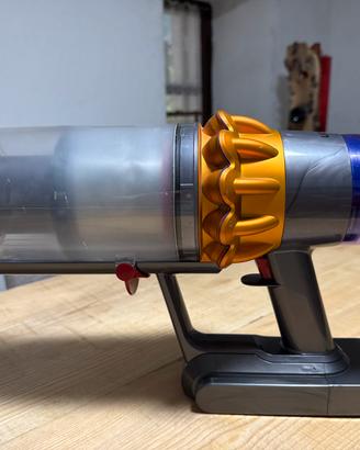 Dyson v15s