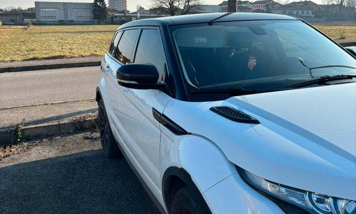 Range rover evoque