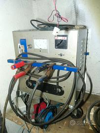 Caricabatterie carrellato auto/autocarro 12/24 V