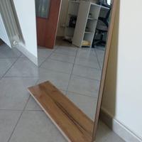 specchio con mensola 
