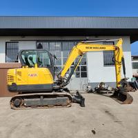 MIDI ESCAVATORE NEW HOLLAND E57C