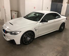 BMW M4 Cabrio Carbon Akrapovic