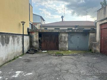 Garage/Box - Gravina di Catania