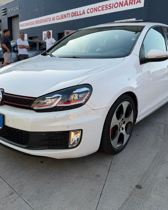 Volkswagen Golf 2.0 TSI DSG 5p. GTI
