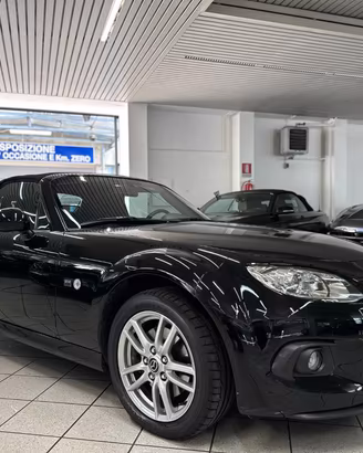MAZDA MX-5 Roadster 1.8L Center-Line Black