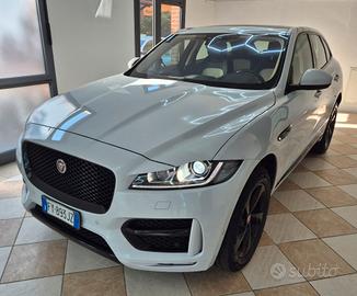 Jaguar F-Pace 2.0d 180 CV R-SPORT 